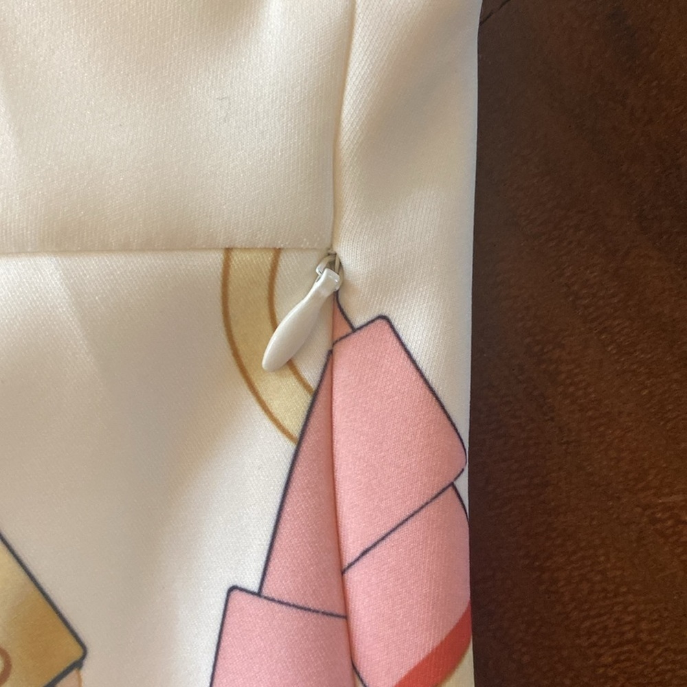 Guess Galina Chain Print Dress in Ivory and Pink/ Size XS - Picture 6 of 9